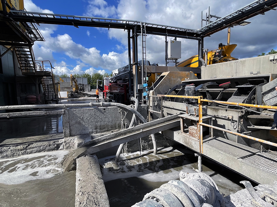 Agitasi Beton Ready Mix di Bruges, Belgia